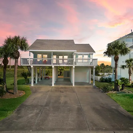 Just Right - Beach House In Pirates Beach West